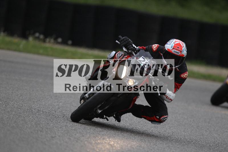 Archiv-2025/10 23.04.2025 Cornu Master School ADR/gruen-vert/28